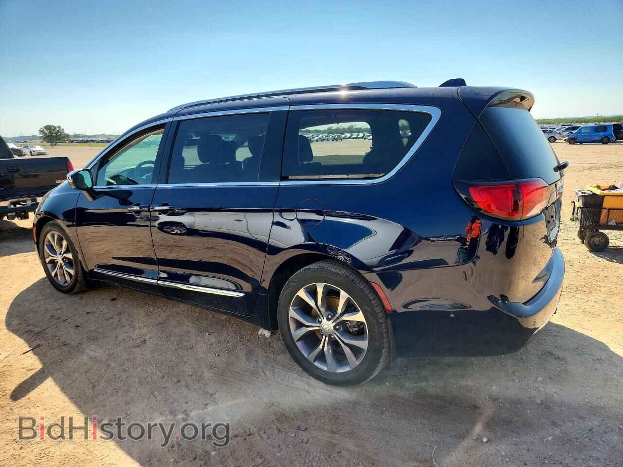 2018 CHRYSLER PACIFICA - VIN: 2C4RC1GG3JR271696 - Photo 2