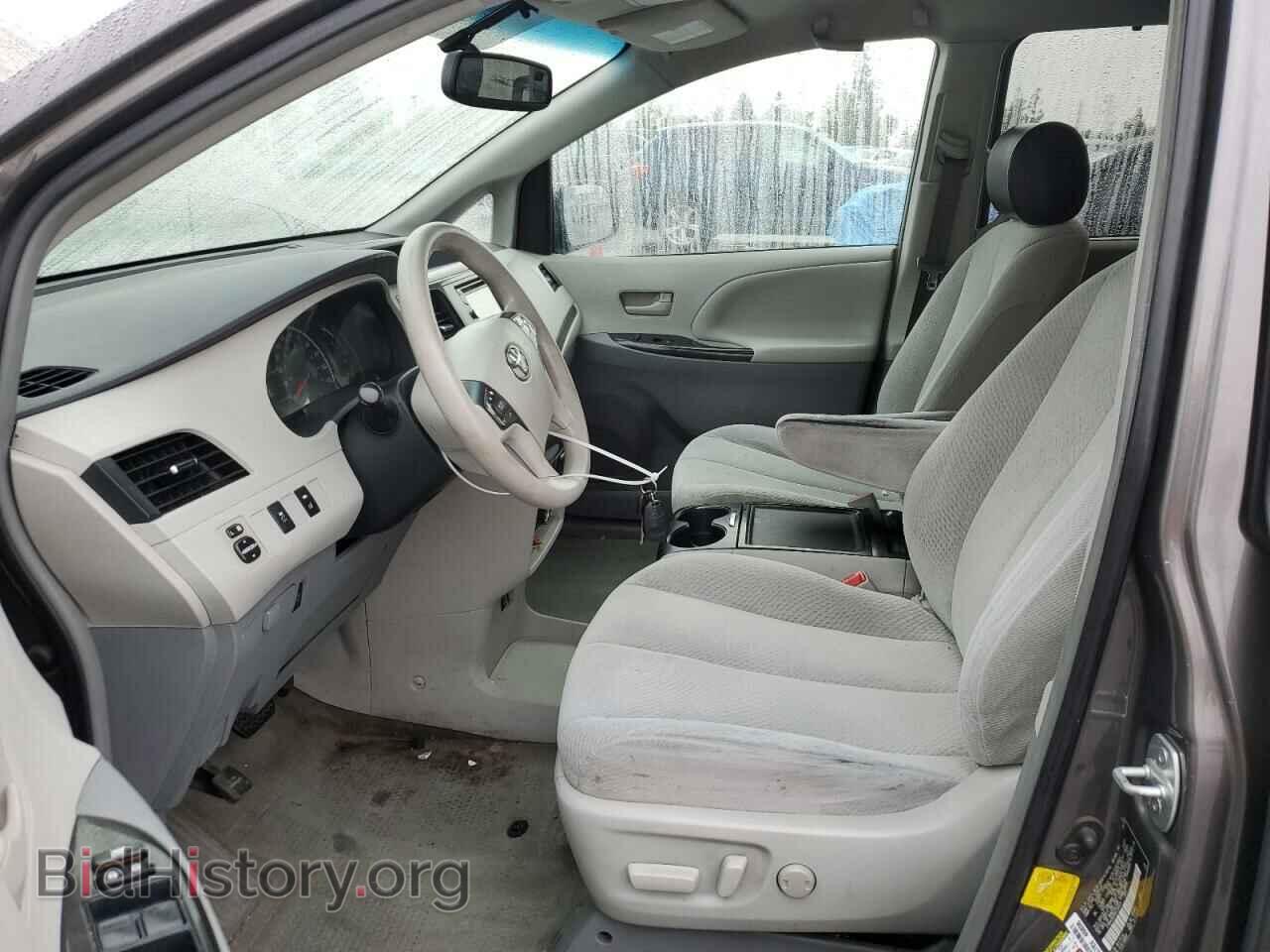 2013 TOYOTA SIENNA - VIN: 5TDKK3DC8DS326334 - Фото 7