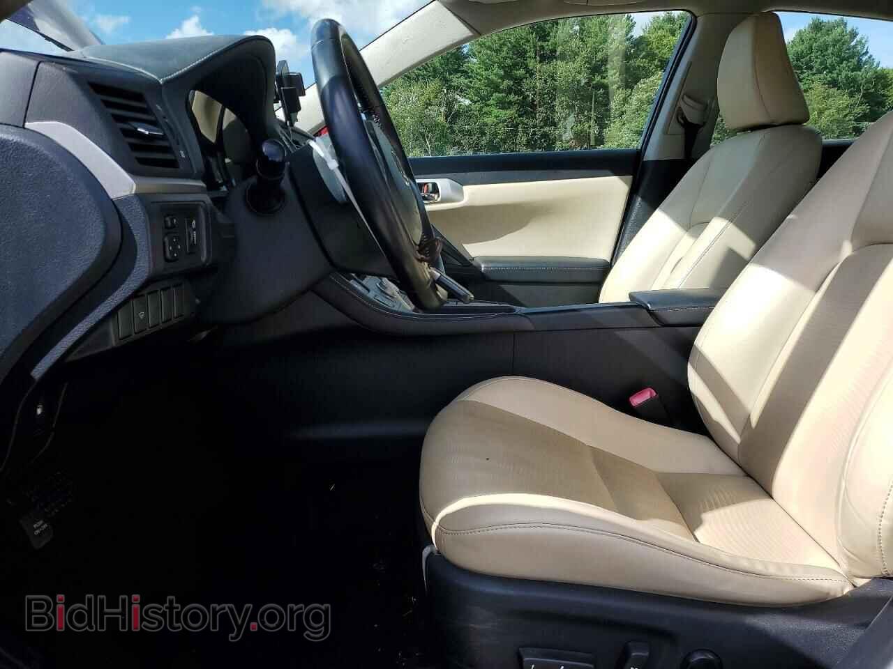 2011 LEXUS CT 200 - VIN: JTHKD5BH8B2030155 - Photo 7
