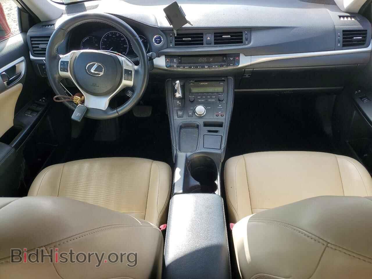 2011 LEXUS CT 200 - VIN: JTHKD5BH8B2030155 - Photo 8