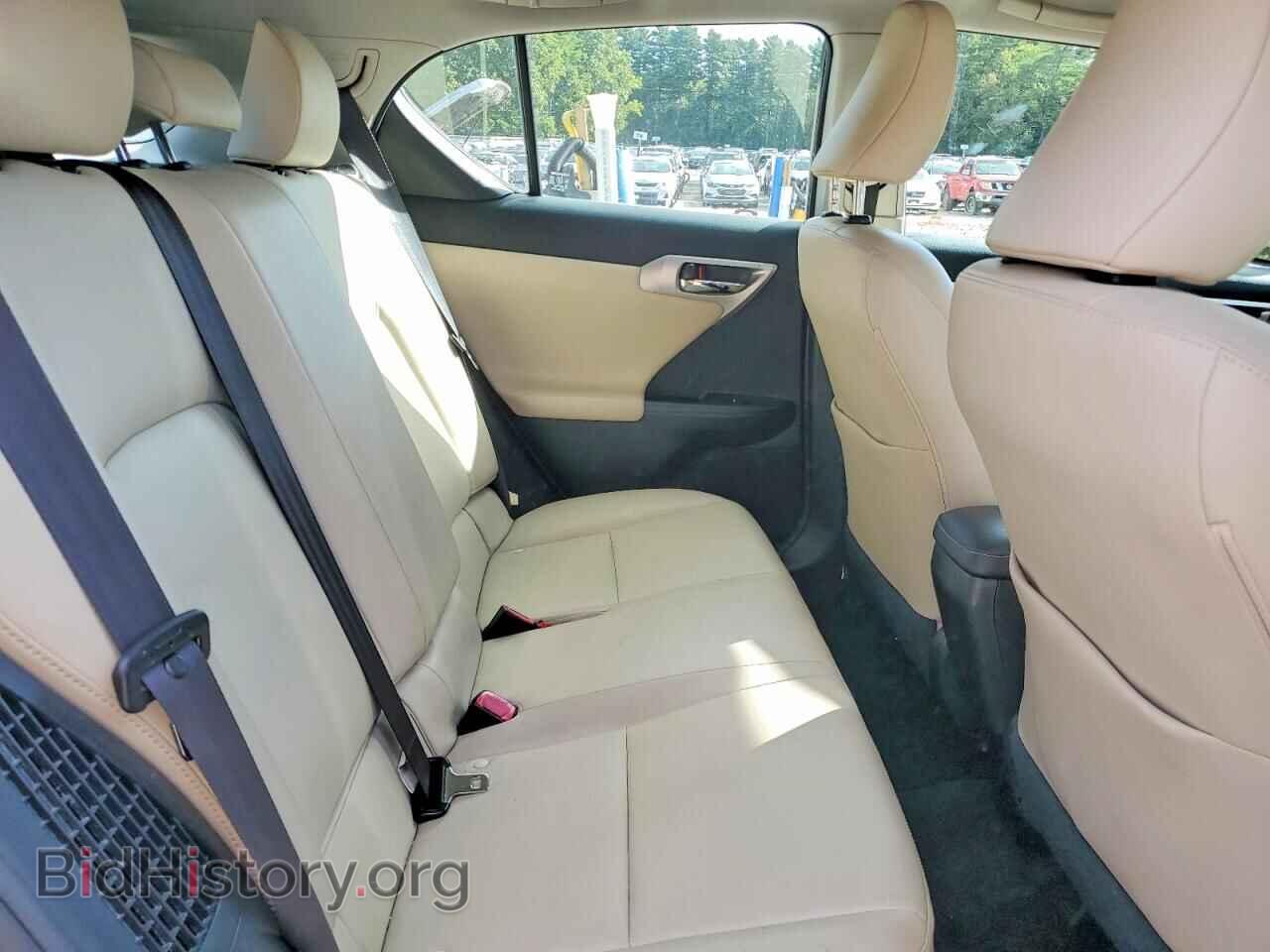 2011 LEXUS CT 200 - VIN: JTHKD5BH8B2030155 - Photo 10