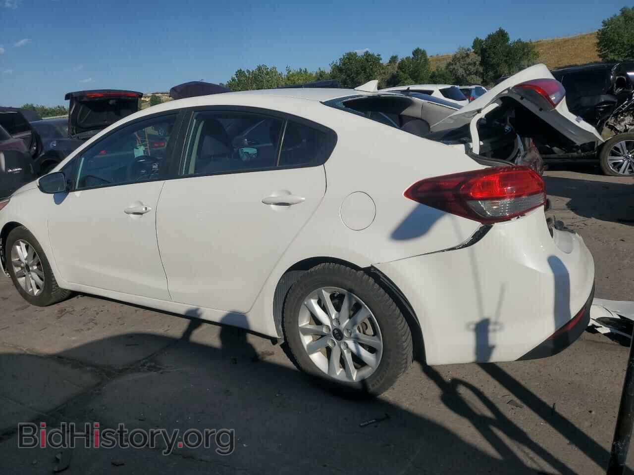 2017 KIA FORTE - VIN: 3KPFL4A76HE017831 - Фото 2
