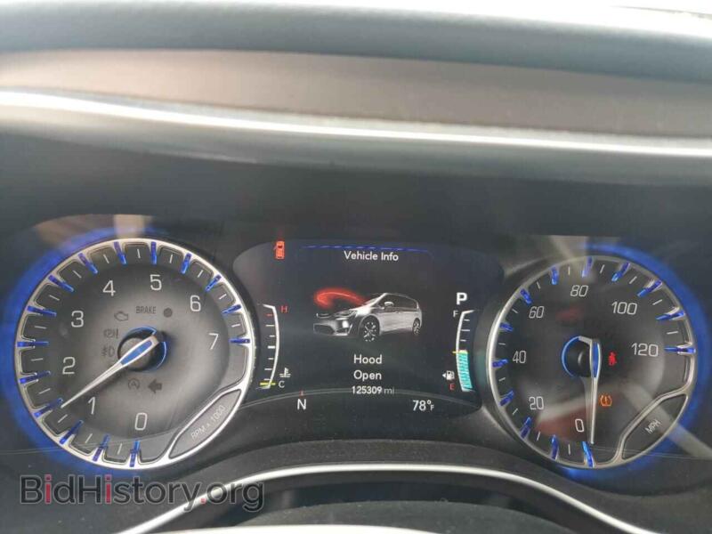 2017 Chrysler PACIFICA (VIN 2C4RC1EGXHR757659) — фото 9 из 13