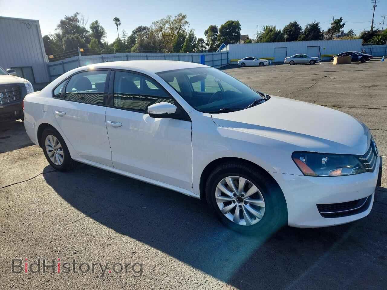 2013 VOLKSWAGEN PASSAT - VIN: 1VWAP7A36DC023270 - Photo 4