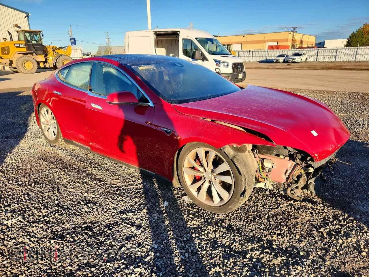 2014 TESLA MODEL S - VIN: 5YJSA1H25EFP64100 - Фото 4