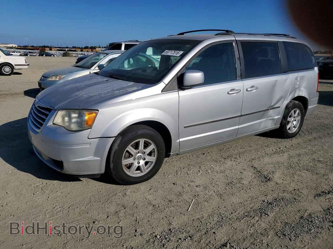 Photo 2A4RR5D19AR108972 - CHRYSLER MINIVAN 2010