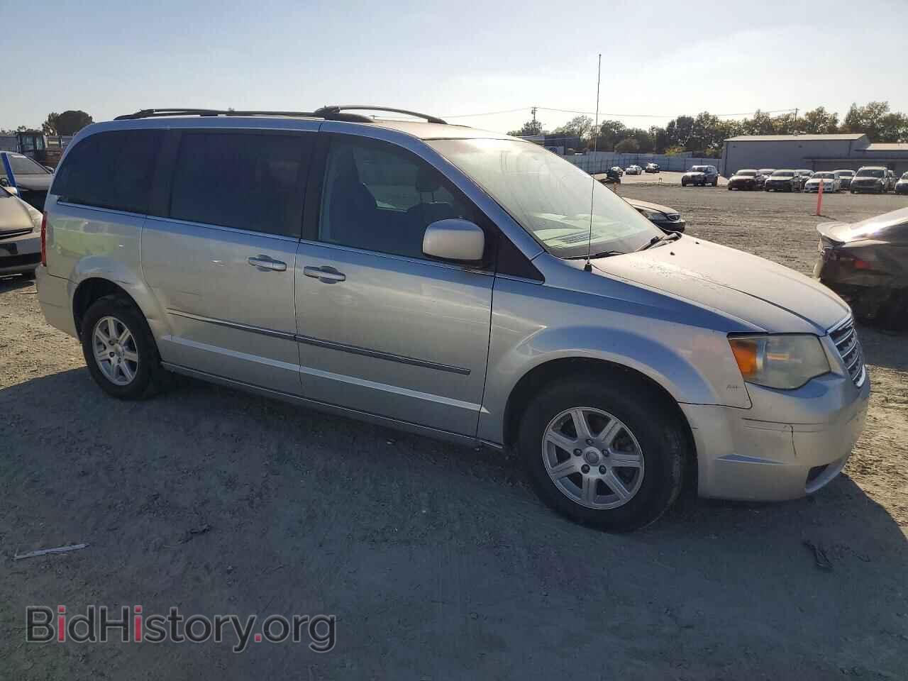 2010 CHRYSLER MINIVAN - VIN: 2A4RR5D19AR108972 - Photo 4