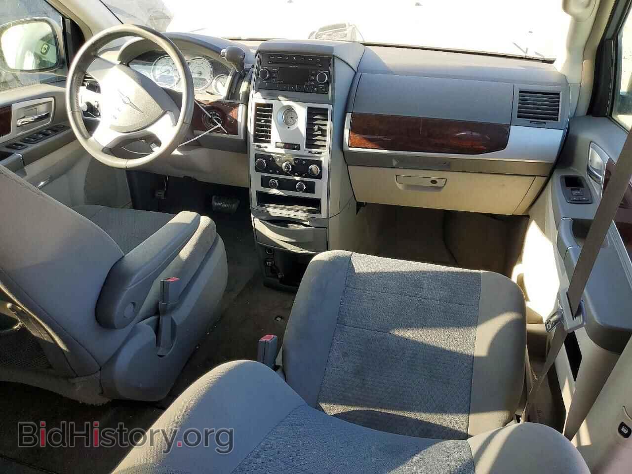2010 CHRYSLER MINIVAN - VIN: 2A4RR5D19AR108972 - Photo 8