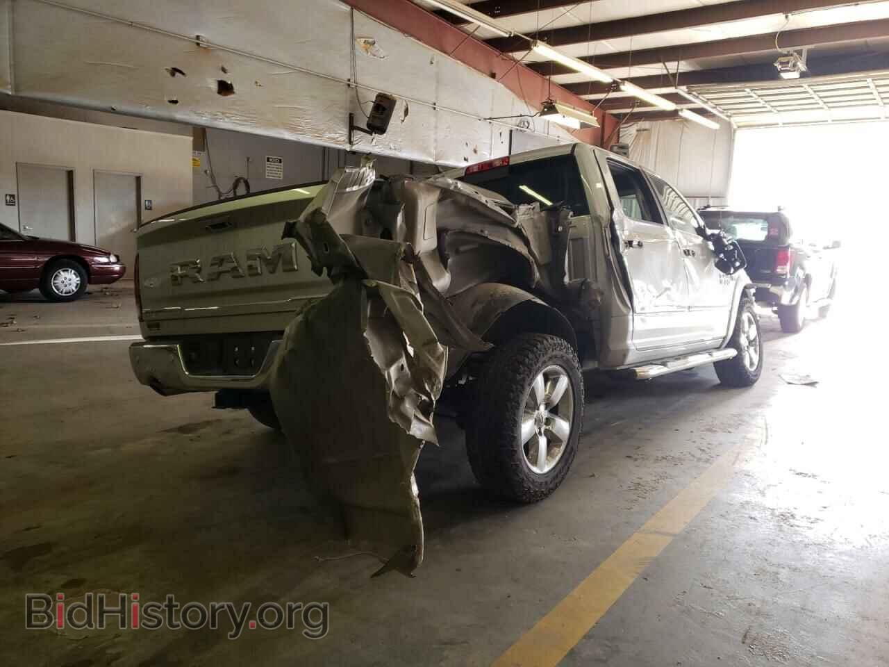 2019 RAM 1500 - VIN: 1C6RR7TT3KS522034 - Photo 4