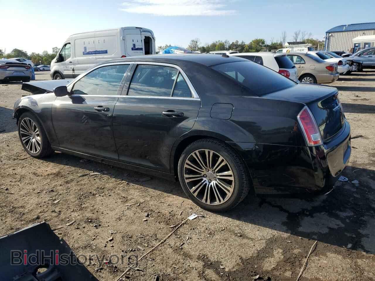 2012 CHRYSLER 300 - VIN: 2C3CCABG5CH140506 - Фото 2