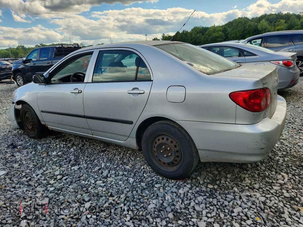 2005 TOYOTA COROLLA - VIN: JTDBR32E052067251 - Фото 2