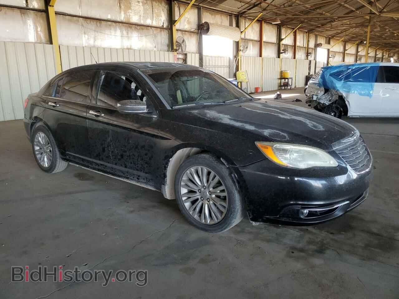2011 CHRYSLER 200 - VIN: 1C3BC2FG1BN520430 - Фото 4