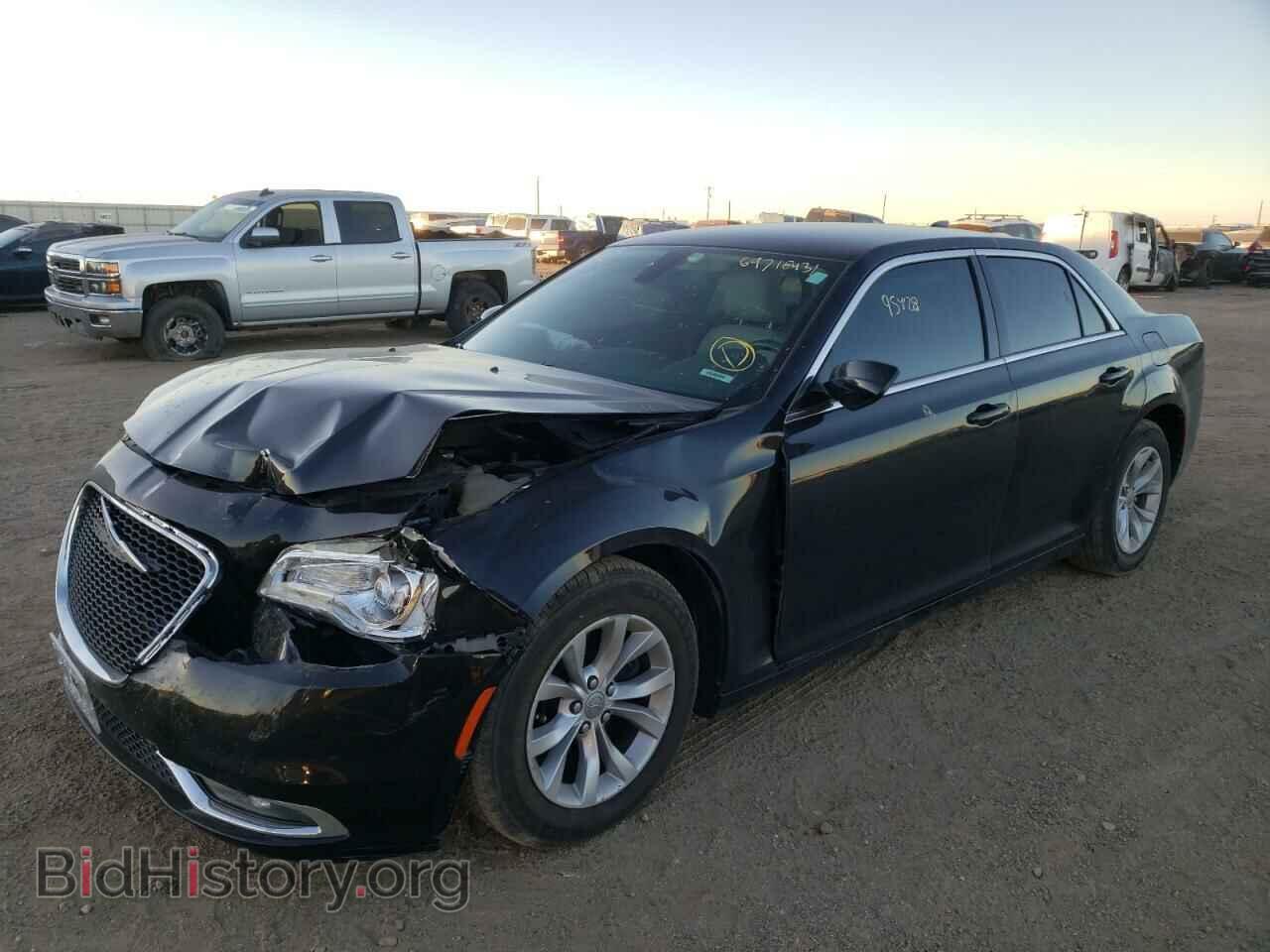 2015 CHRYSLER 300 - VIN: 2C3CCAAG4FH792569 - Фото 2