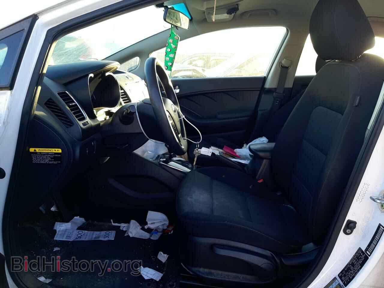 2017 KIA FORTE - VIN: 3KPFK4A77HE070668 - Фото 7