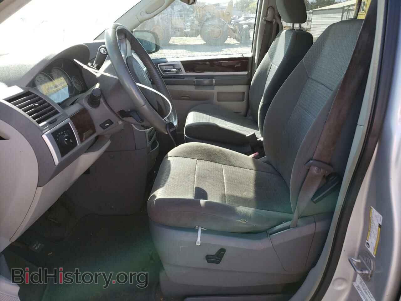 2009 CHRYSLER MINIVAN - VIN: 2A8HR54179R643658 - Фото 7