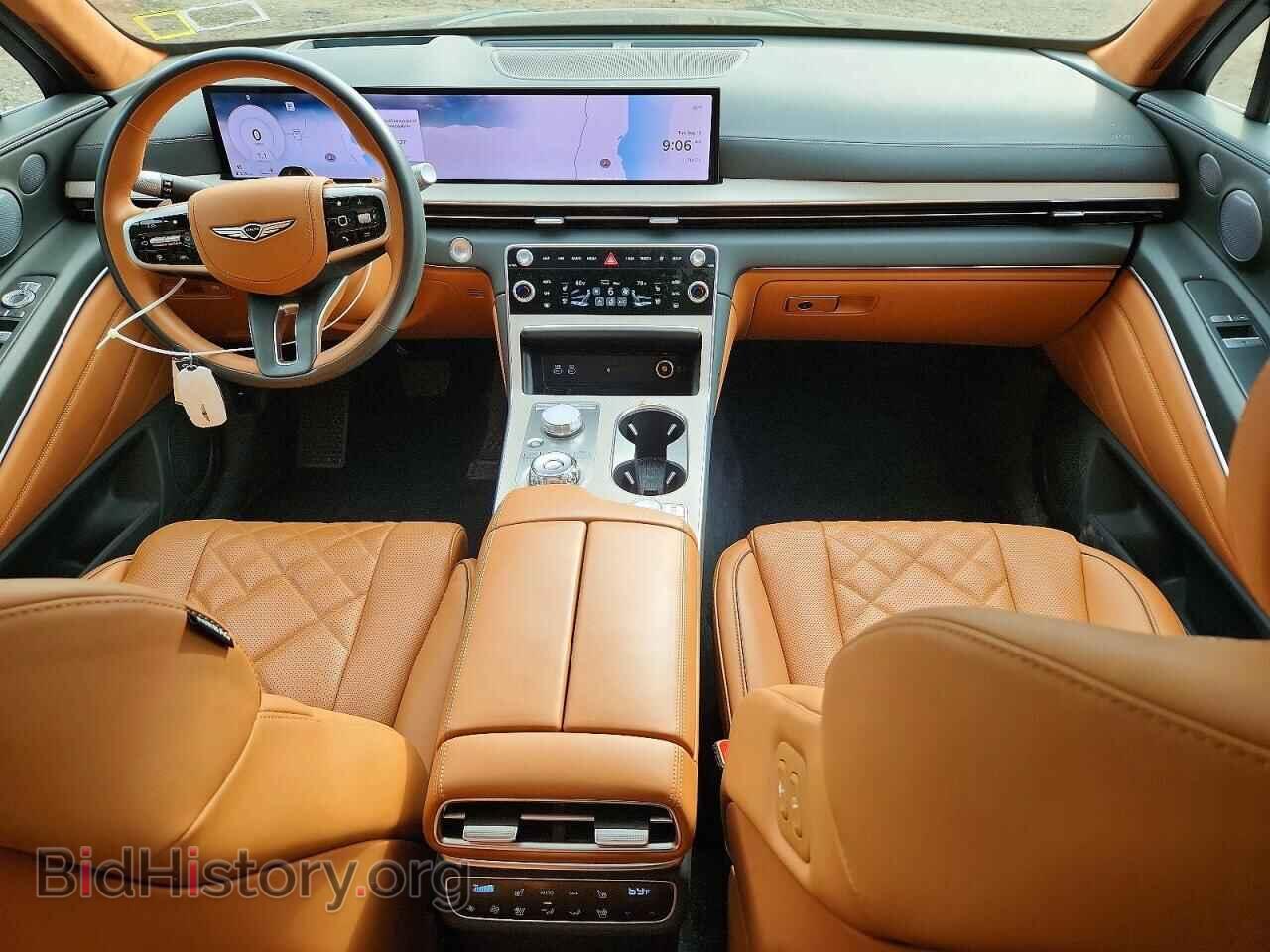 2025 Genesis GV80 (VIN KMUHEESC9SU289722) — photo 8 of 15