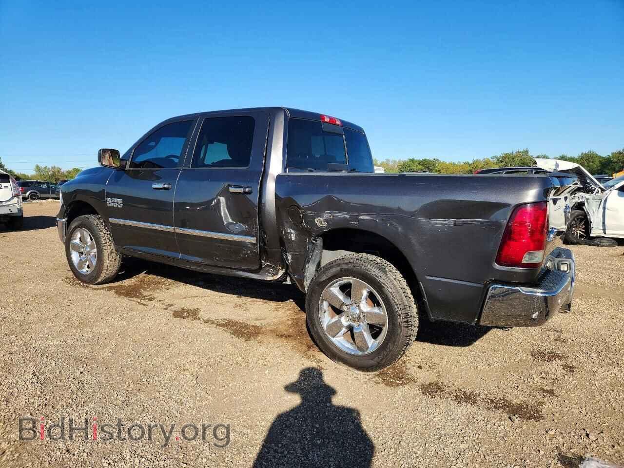 2018 RAM 1500 - VIN: 3C6RR7LG9JG230705 - Фото 2