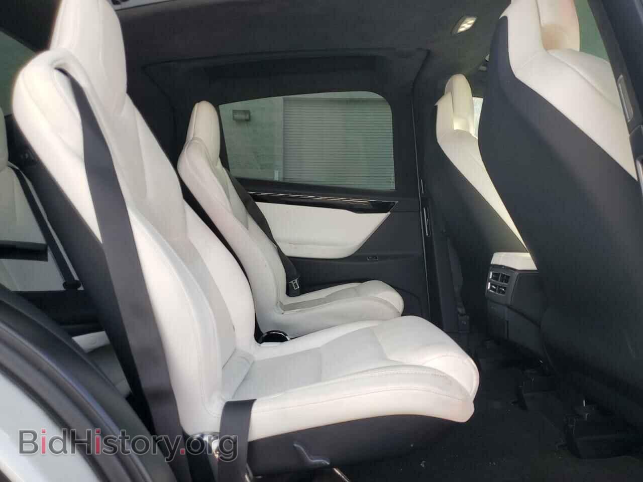 2017 TESLA MODEL X - VIN: 5YJXCBE24HF048030 - Фото 10