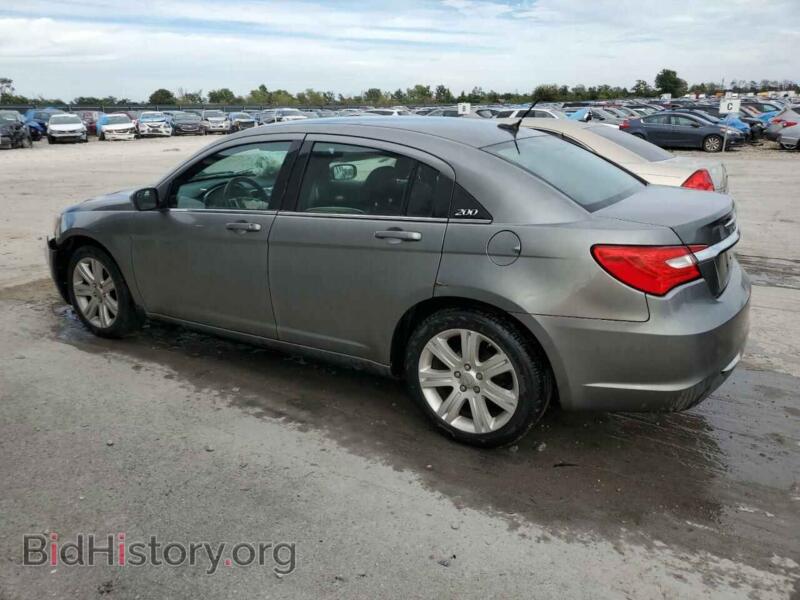 2013 Chrysler 200 (VIN 1C3CCBBB9DN515137) — photo 2 of 12