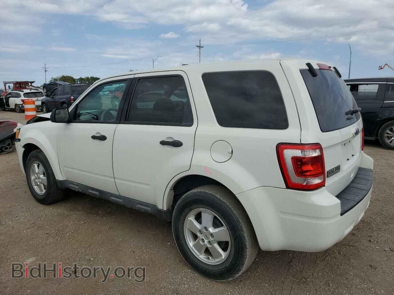 2012 FORD ESCAPE - VIN: 1FMCU0C76CKB81085 - Photo 2