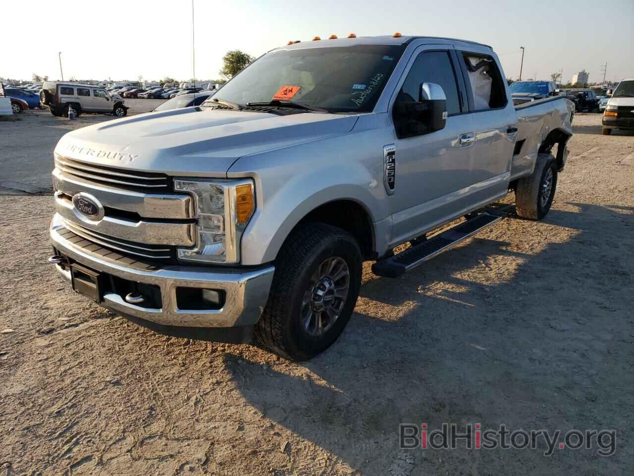 Photo 1FT7W2A68HEB13575 - FORD F250 2017