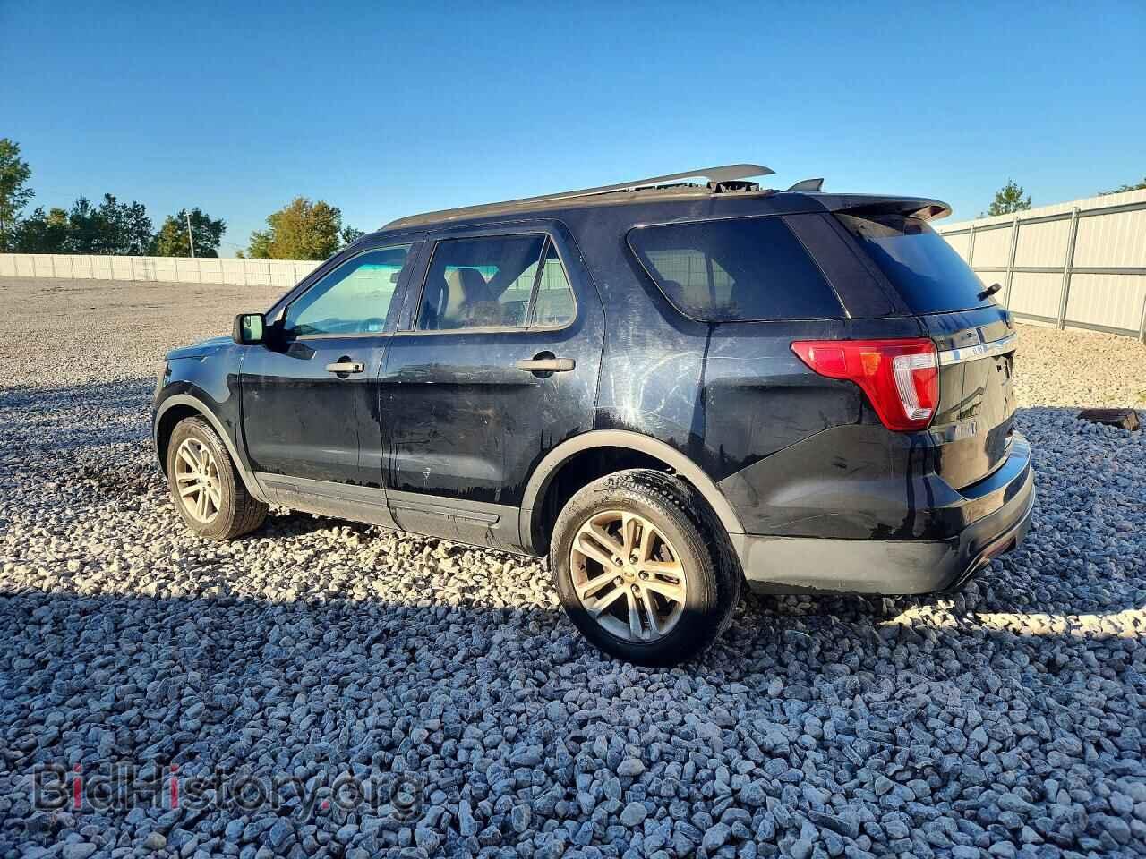 2017 FORD EXPLORER - VIN: 1FM5K7BH0HGC10186 - Photo 2