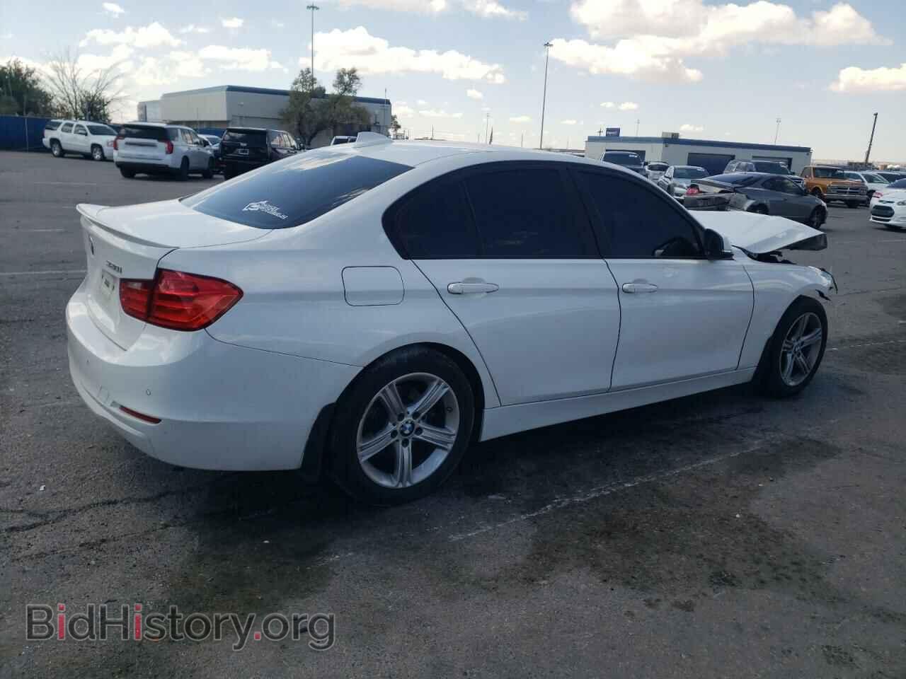 2015 BMW 3 SERIES - VIN: WBA3B1G51FNT01772 - Фото 3