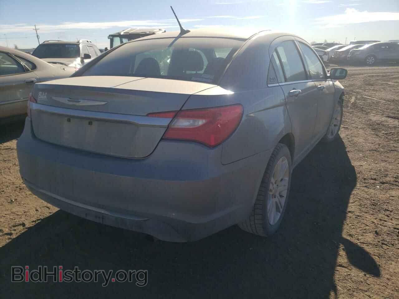 2013 CHRYSLER 200 - VIN: 1C3CCBBB2DN695352 - Фото 4