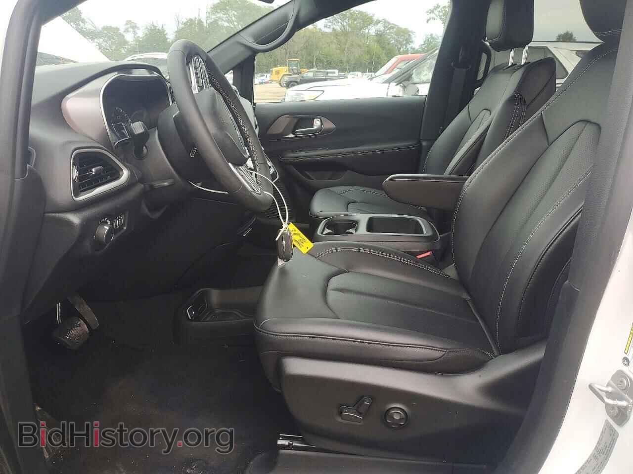 2026 CHRYSLER MINIVAN - VIN: 2C4RC1CG1TR275304 - Photo 8