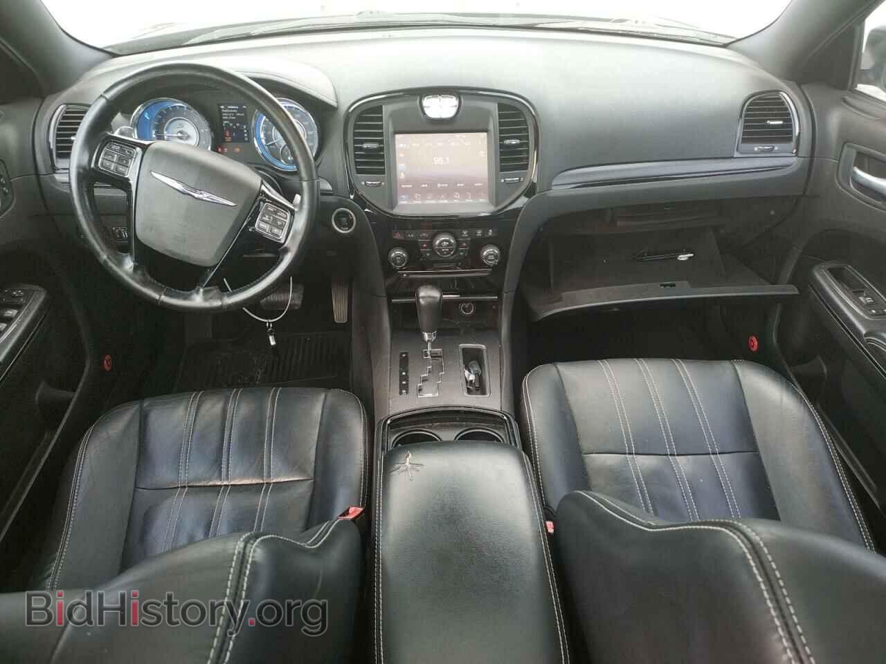 2012 CHRYSLER 300 - VIN: 2C3CCADT2CH174431 - Фото 8