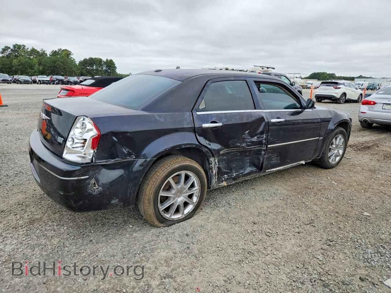 2010 CHRYSLER 300 - VIN: 2C3CK5CV2AH147725 - Фото 3