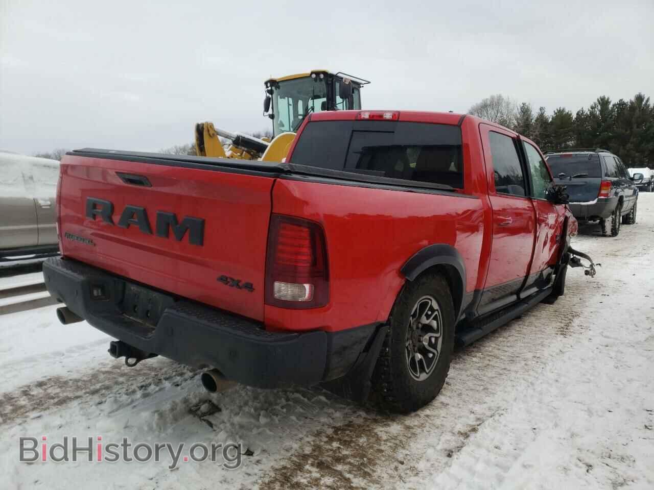 2018 RAM 1500 - VIN: 1C6RR7YT4JS136049 - Фото 4