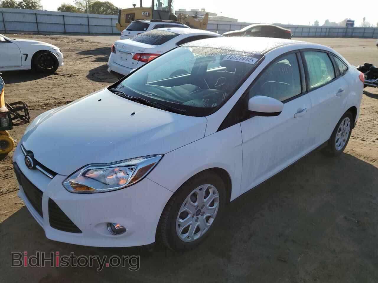 Фотография 1FAHP3F27CL477185 - FORD FOCUS 2012