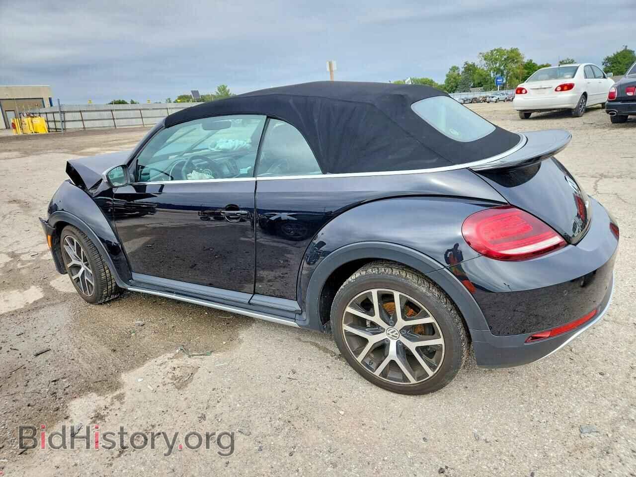 2017 VOLKSWAGEN BEETLE - VIN: 3VWT17AT6HM813232 - Photo 2