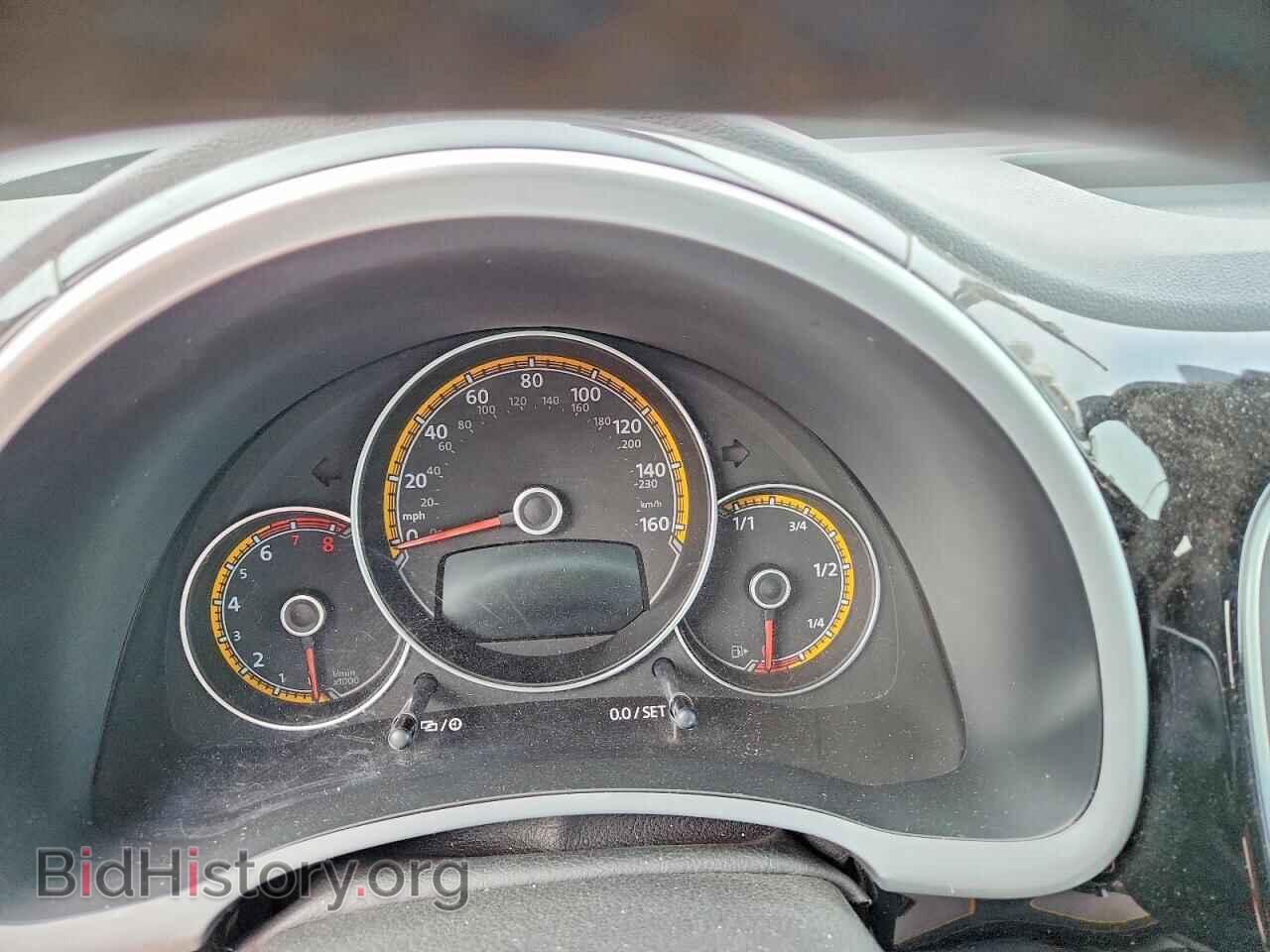 2017 VOLKSWAGEN BEETLE - VIN: 3VWT17AT6HM813232 - Photo 9