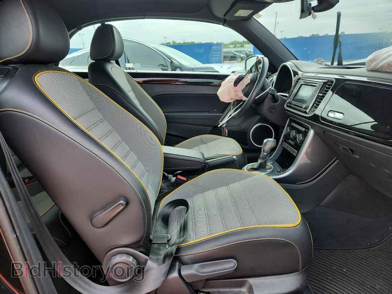 2017 VOLKSWAGEN BEETLE - VIN: 3VWT17AT6HM813232 - Photo 10