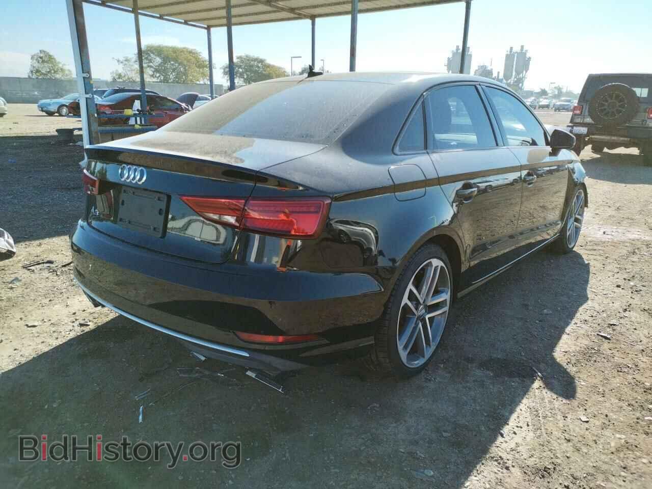 2017 AUDI A3 - VIN: WAUAUGFF7H1054248 - Фото 4