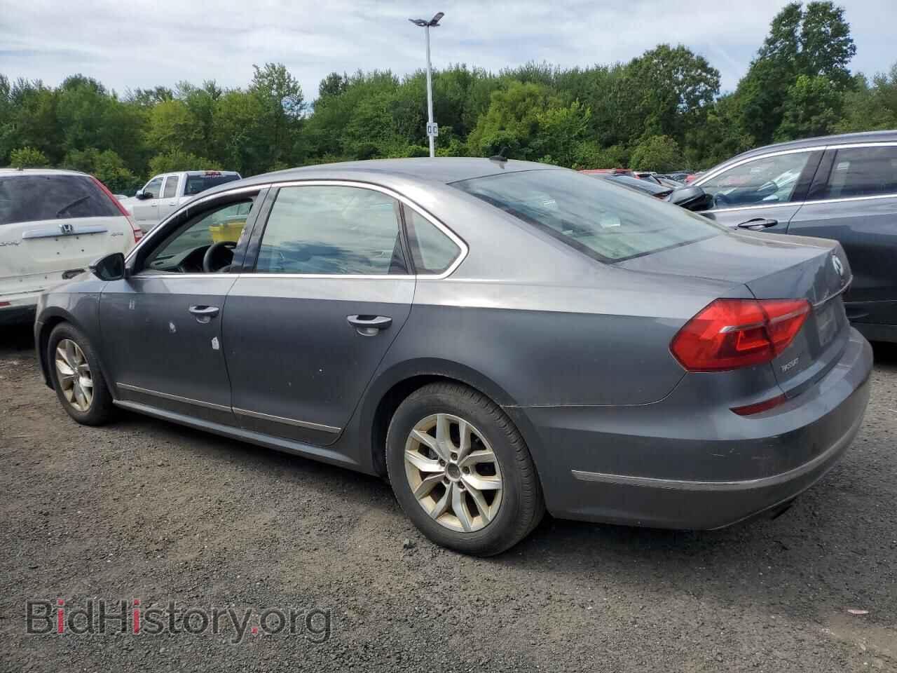2016 VOLKSWAGEN PASSAT - VIN: 1VWAT7A37GC006476 - Фото 2