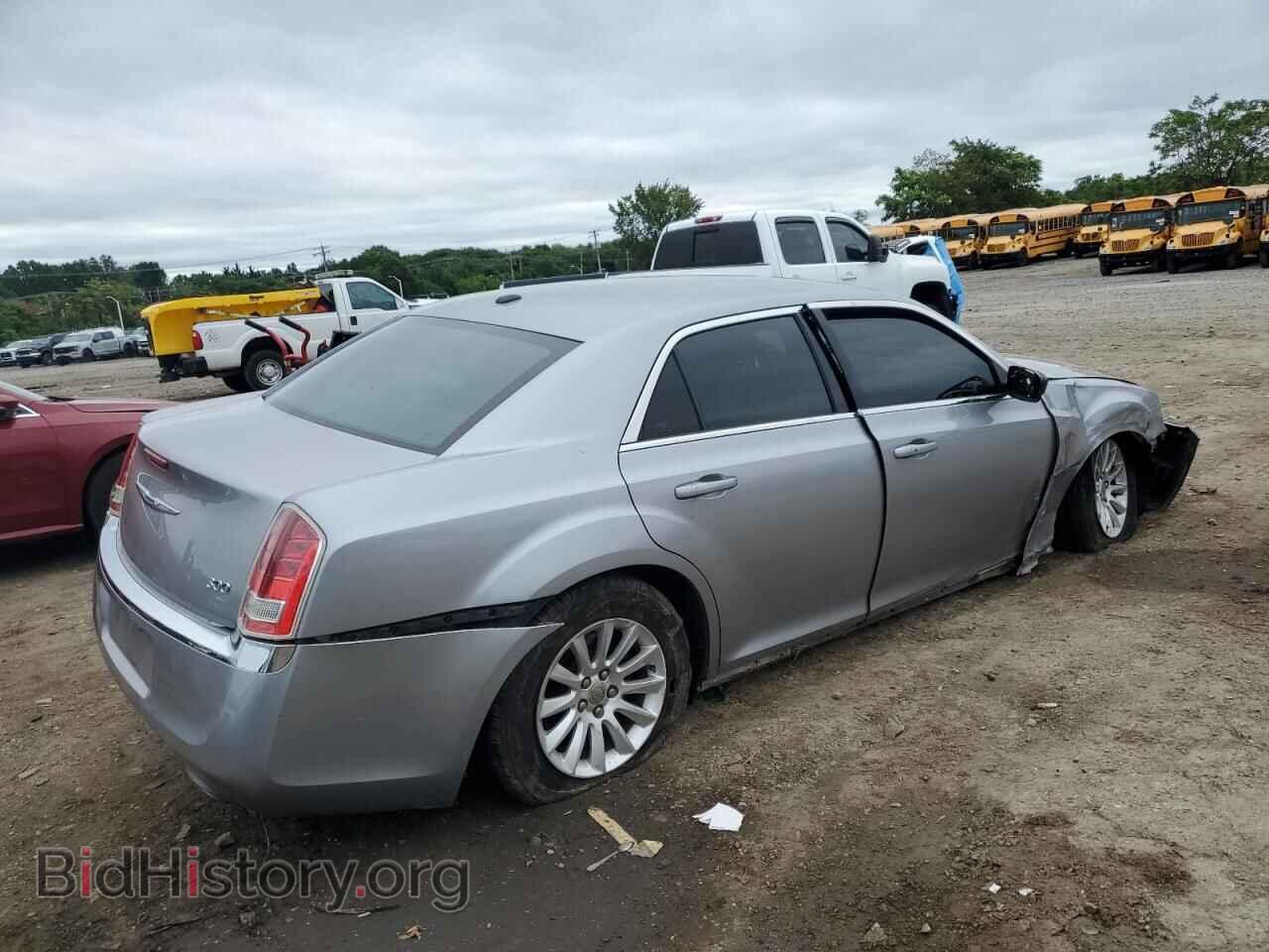 2013 CHRYSLER 300 - VIN: 2C3CCAAG1DH561187 - Фото 3