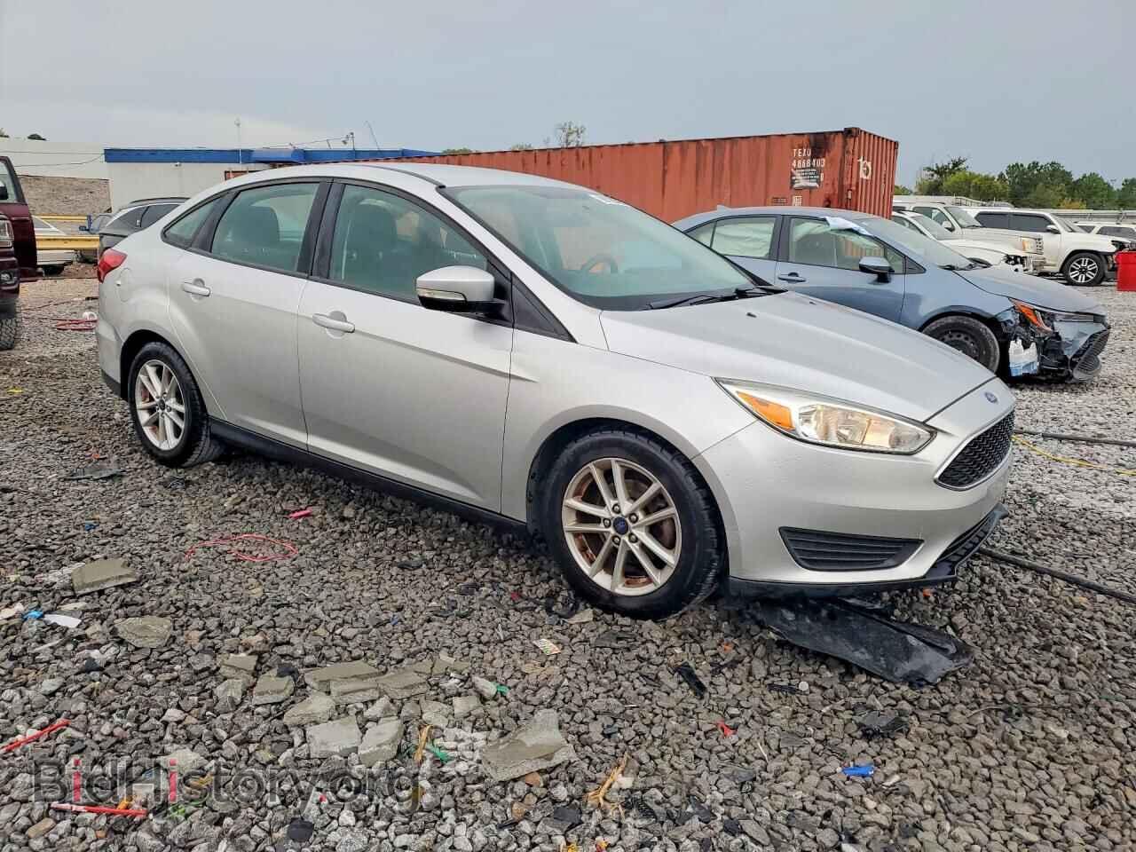 2017 FORD FOCUS - VIN: 1FADP3F2XHL251230 - Фото 4