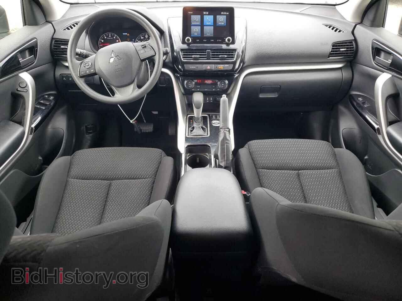 2024 MITSUBISHI ECLIPSE - VIN: JA4ATVAA2RZ000777 - Photo 8
