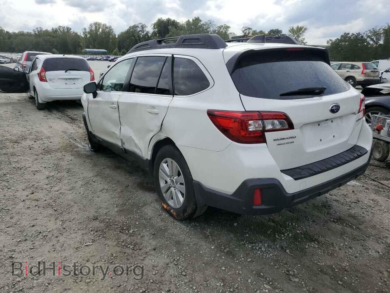 2019 SUBARU OUTBACK - VIN: 4S4BSAFC7K3377089 - Фото 2