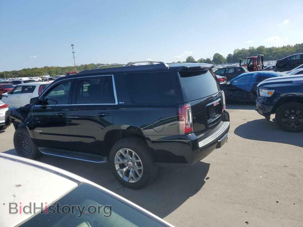 2016 GMC YUKON - VIN: 1GKS2BKC3GR310529 - Фото 2