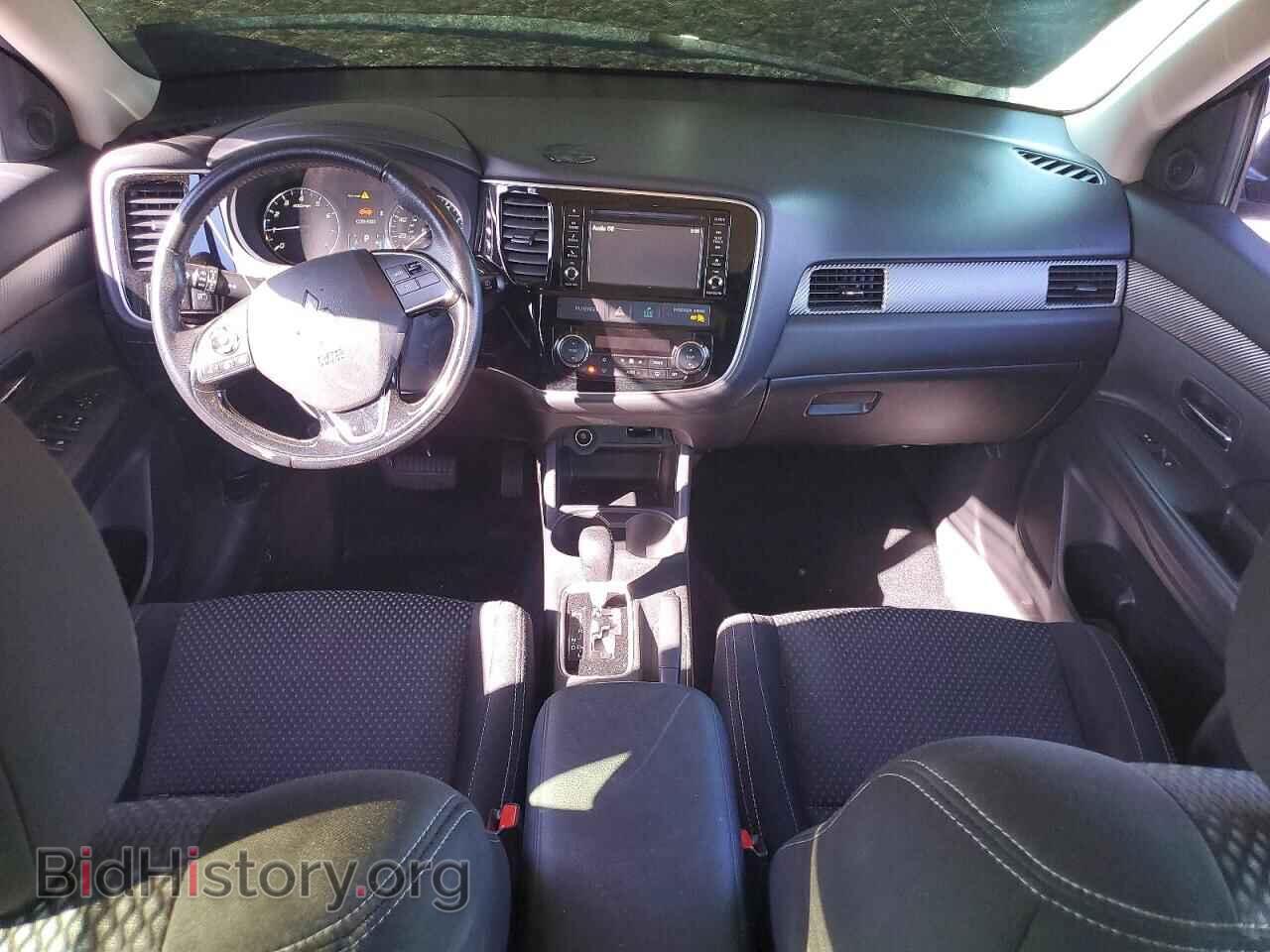 2016 MITSUBISHI OUTLANDER - VIN: JA4AD3A38GZ044668 - Photo 8