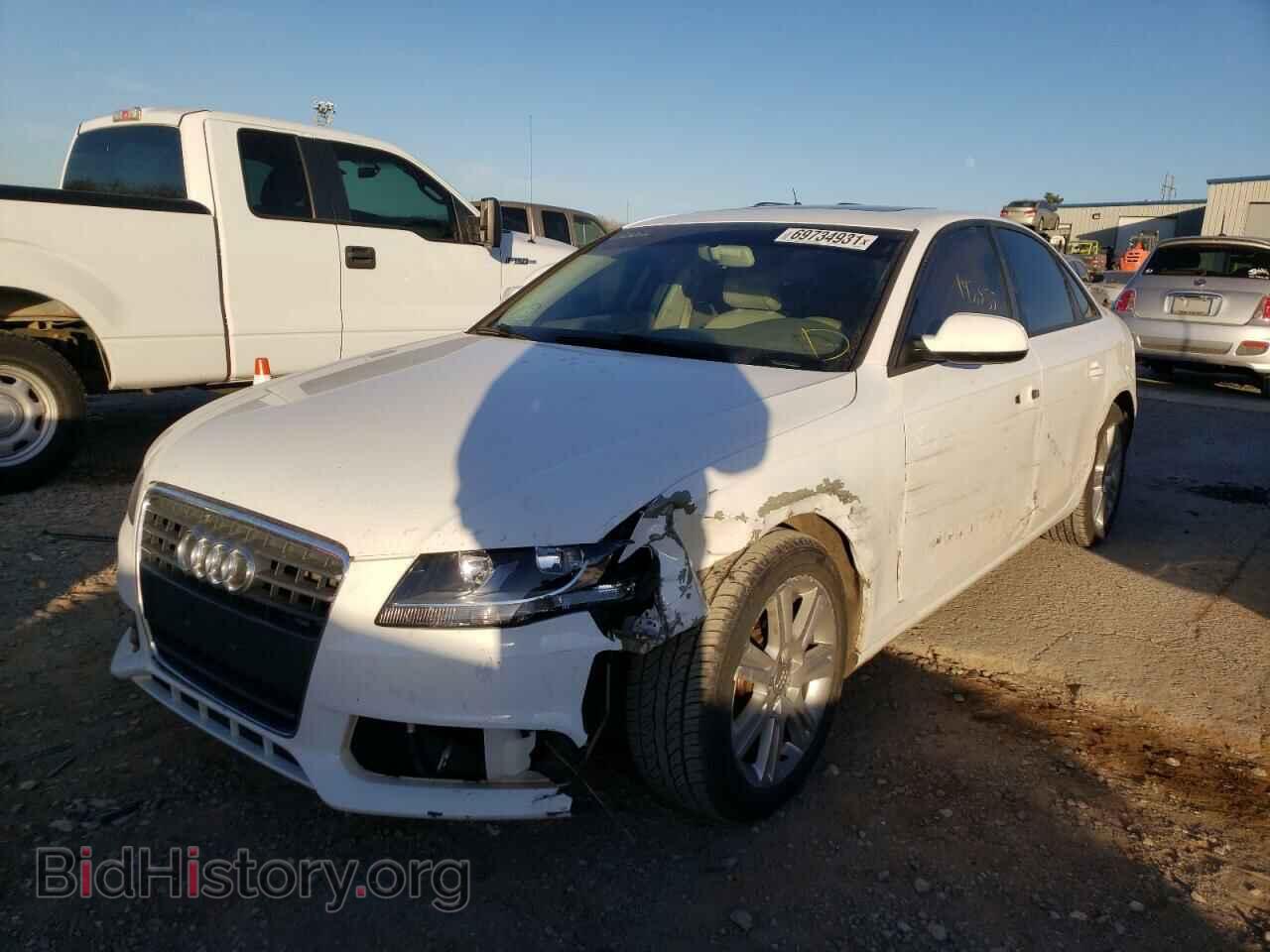 2011 AUDI A4 - VIN: WAUAFAFL4BN033256 - Фото 2