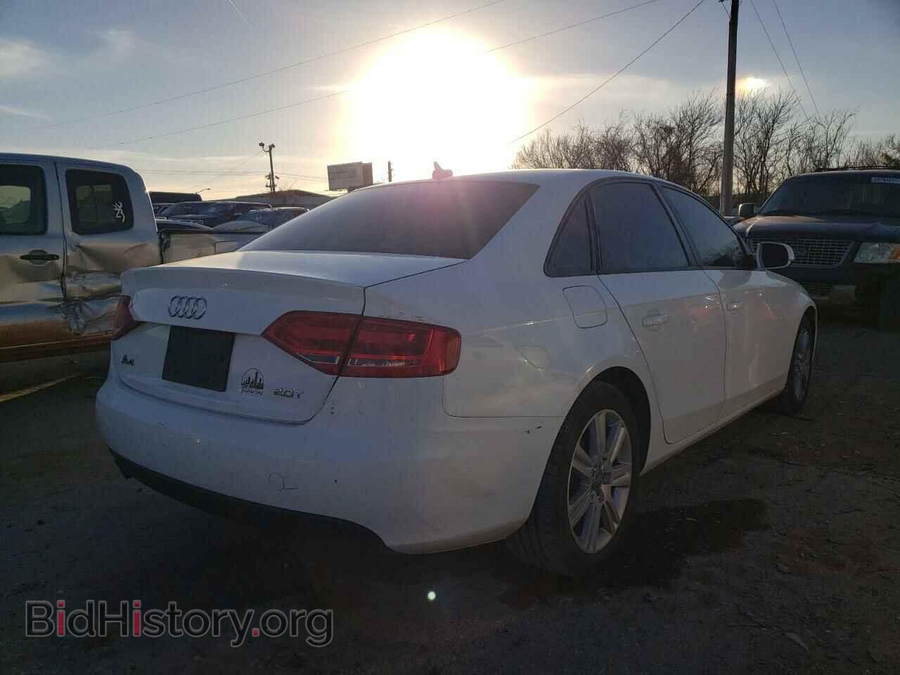 2011 AUDI A4 - VIN: WAUAFAFL4BN033256 - Фото 4