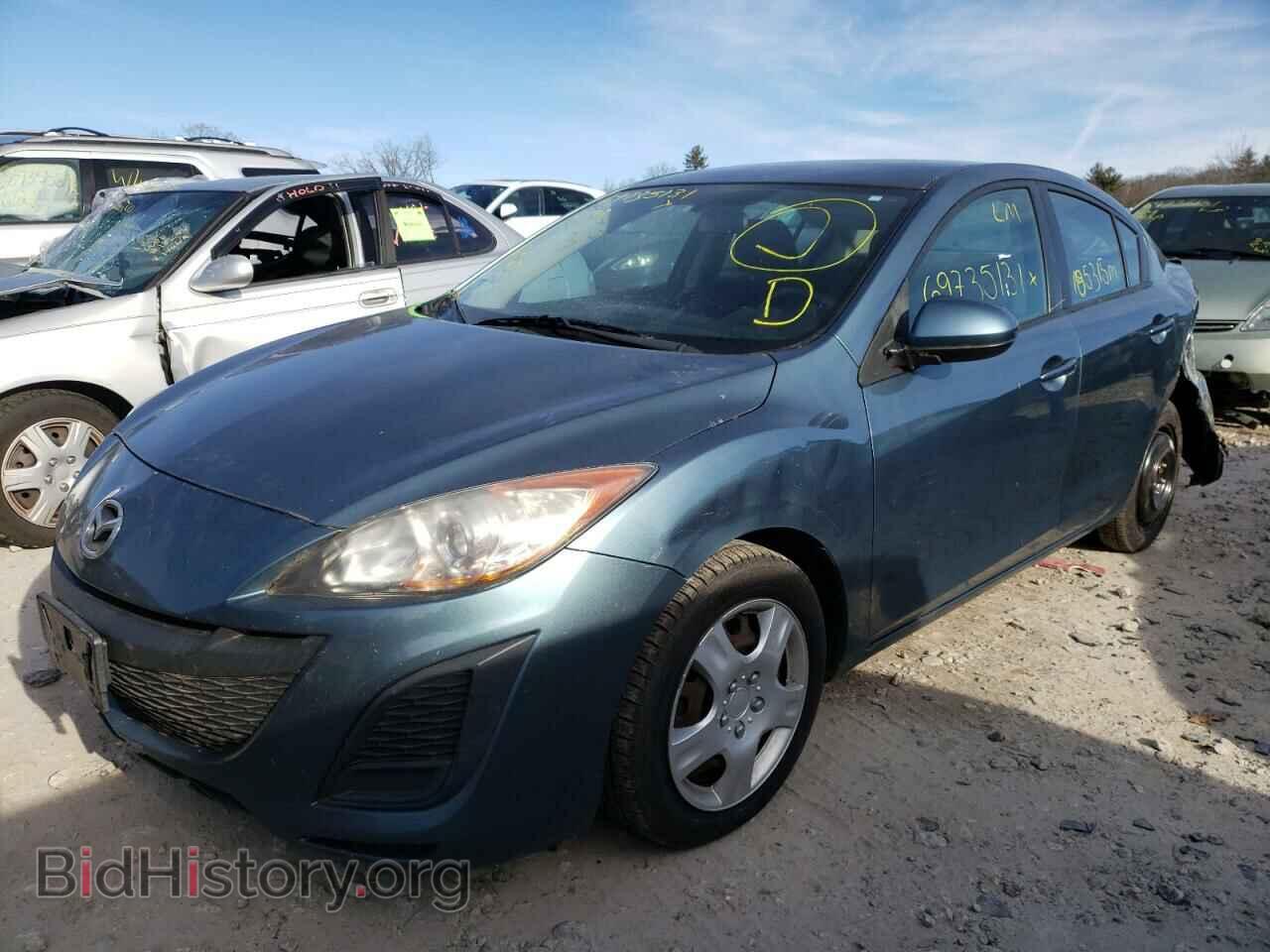 2011 MAZDA 3 - VIN: JM1BL1UG9B1399064 - Фото 2