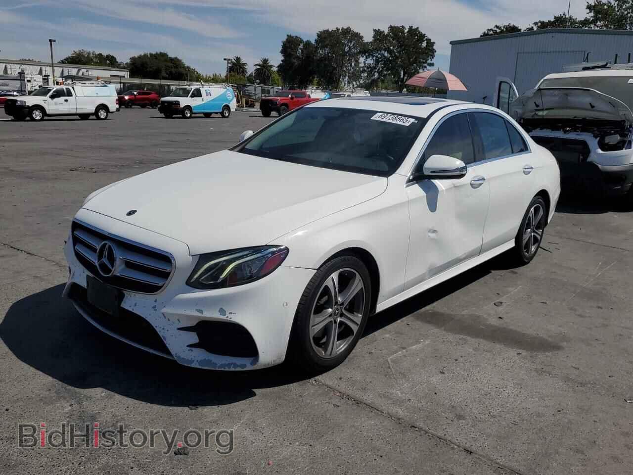 Фотография WDDZF4JB8JA352337 - MERCEDES-BENZ E-CLASS 2018