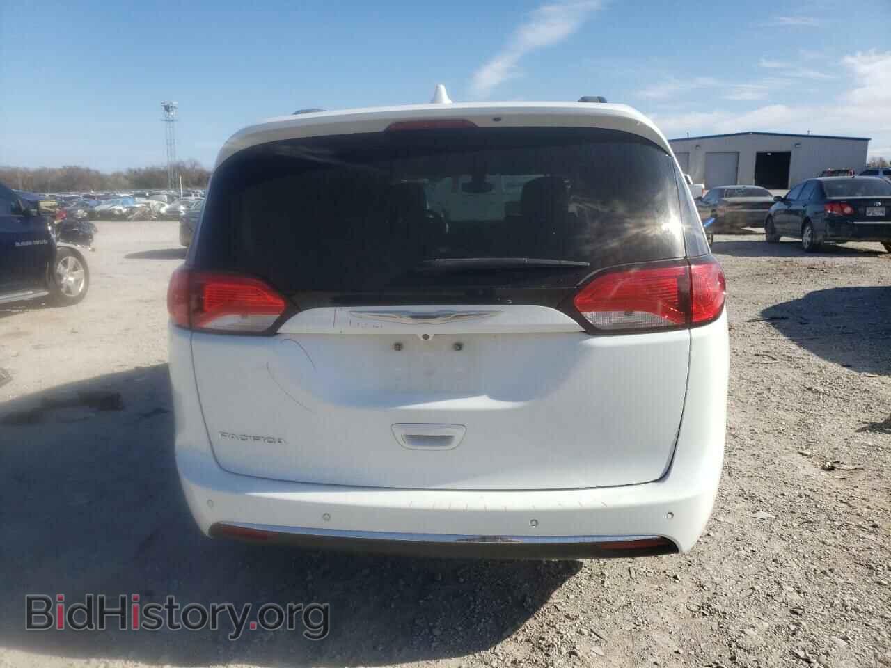 2017 CHRYSLER PACIFICA - VIN: 2C4RC1BG3HR831427 - Фото 6