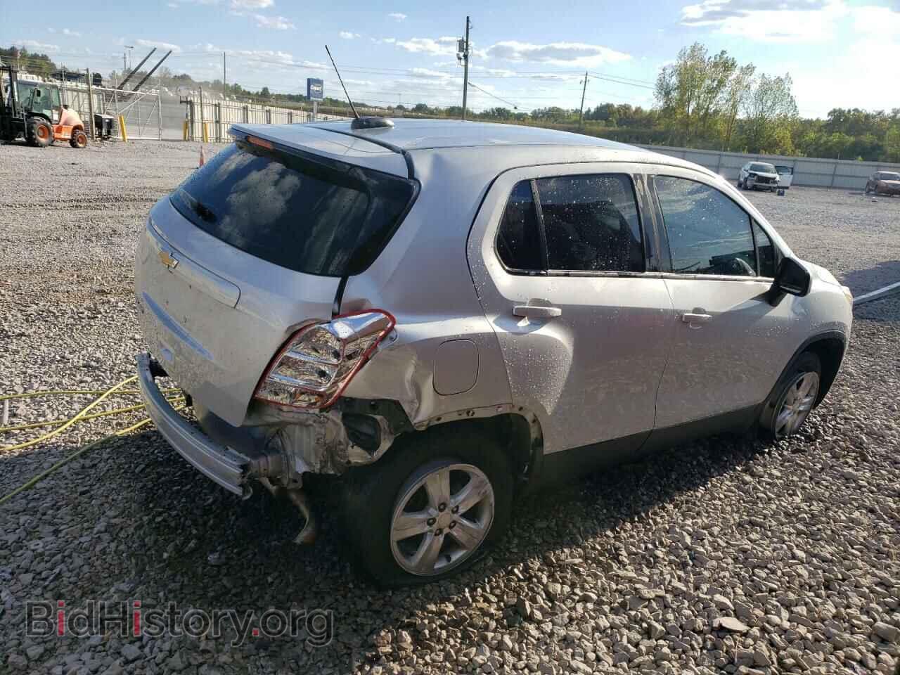 2017 CHEVROLET TRAX - VIN: 3GNCJNSB5HL227907 - Фото 3